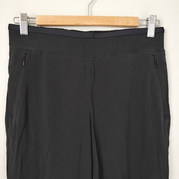 Kit and Ace Silk Easy Breezy Stretch Jogger Pants Size 4 Black - Picture 8 of 15